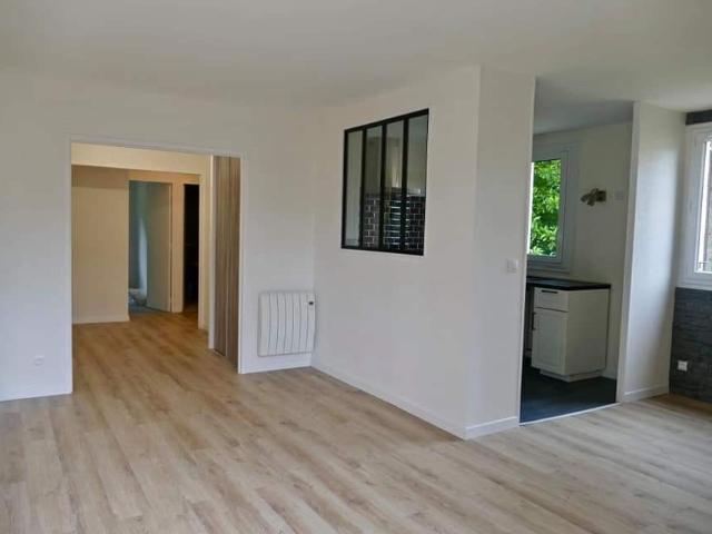 Appartement 4 pièces, 81 m² à louer à Évreux 27000