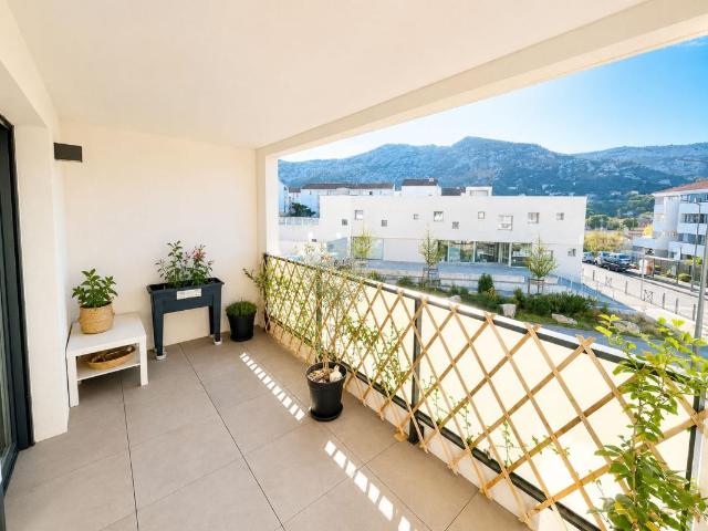 Appartement 4 pièces, 81 m² à louer à Marseille 9 13009