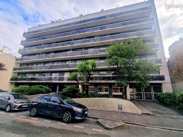 Appartement 4 pièces 81 m²