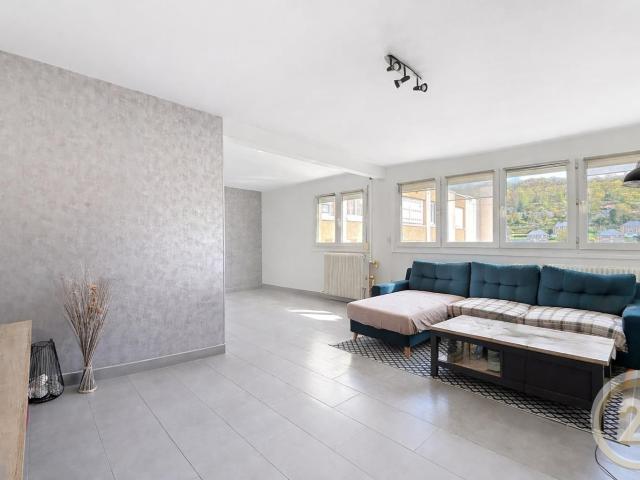 Appartement 4 pièces 81 m²
