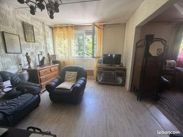 Appartement 4 pièces 81 m²