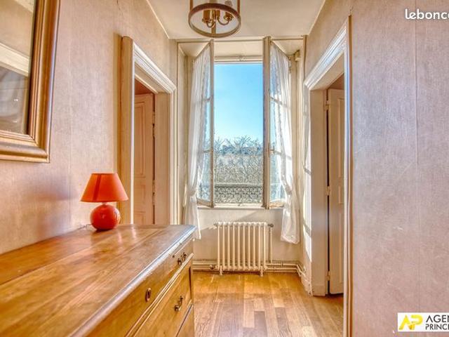 Appartement 4 pièces 81 m²