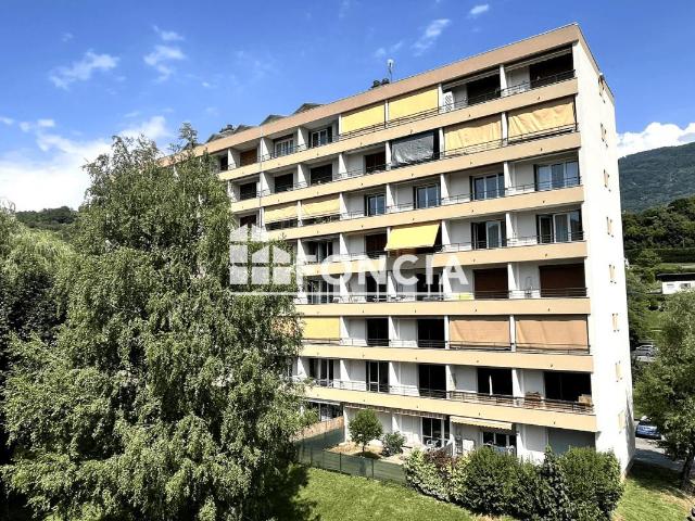 Appartement 4 pièces 81 m²