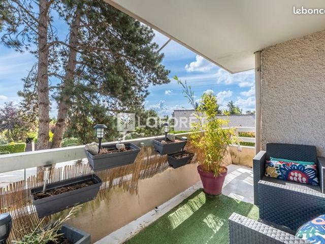 Appartement 4 pièces 81 m²