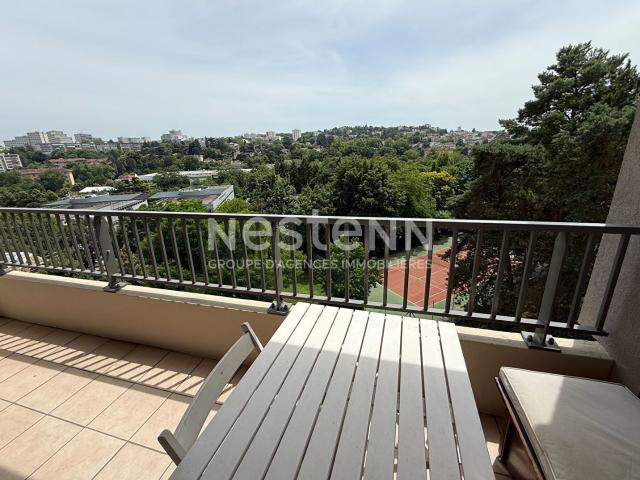 Appartement 4 pièces 81 m²
