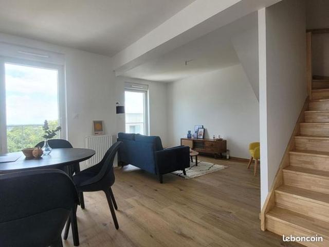 Appartement 4 pièces 81 m²