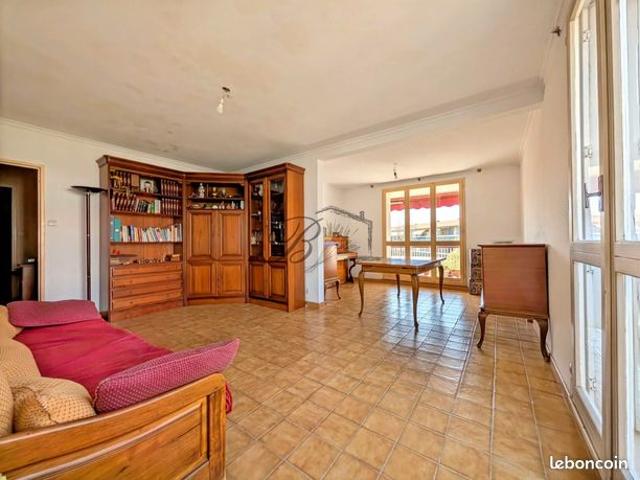 Appartement 4 pièces 81 m²