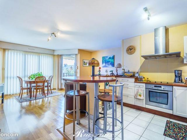 Appartement 4 pièces 81 m²