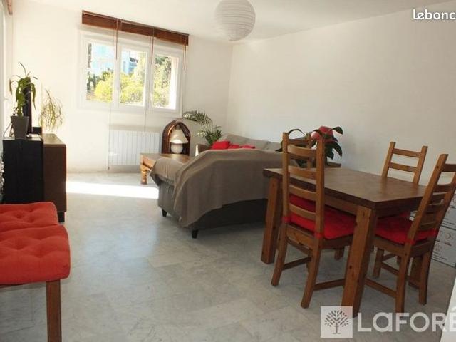 Appartement 4 pièces 81 m²