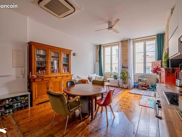 Appartement 4 pièces 81 m²