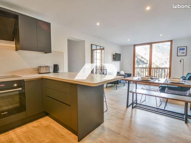 Appartement 4 pièces 81 m²