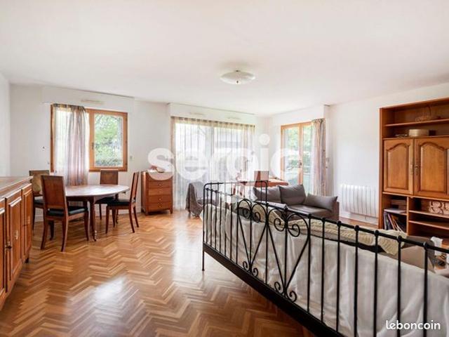 Appartement 4 pièces 81 m²