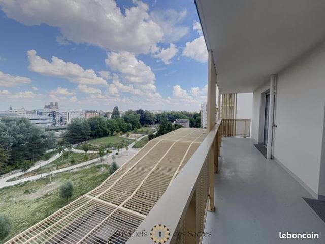 Appartement 4 pièces 81 m²