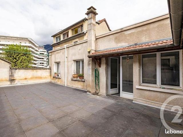 Appartement 4 pièces 81 m²