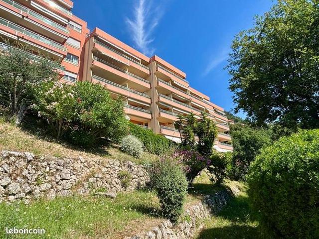 Appartement 4 pièces 81 m²