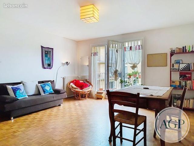 Appartement 4 pièces 81 m²
