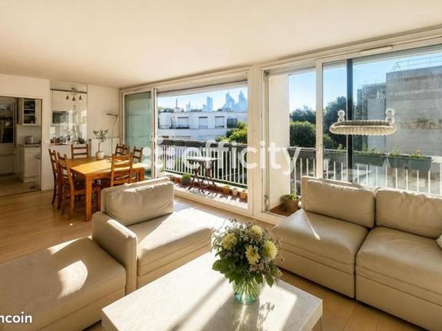 Appartement 4 pièces 81 m²