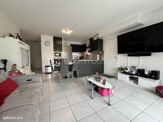 Appartement 4 pièces 81 m²