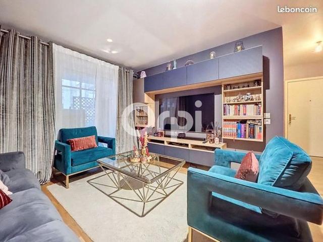 Appartement 4 pièces 81 m²