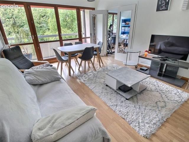 Appartement 4 pièces 81 m²