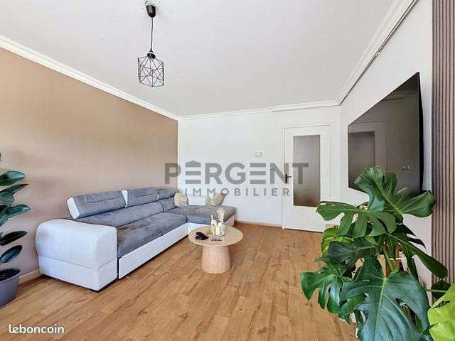 Appartement 4 pièces 81 m²