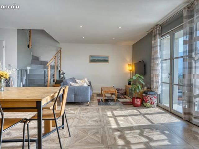 Appartement 4 pièces 81 m²