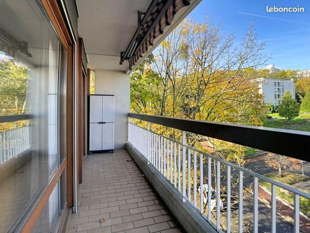 Appartement 4 pièces 81 m²