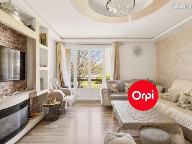 Appartement 4 pièces 81 m²