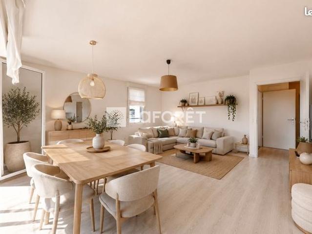 Appartement 4 pièces 81 m²
