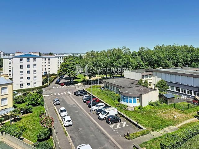 Appartement 4 pièces 81 m²