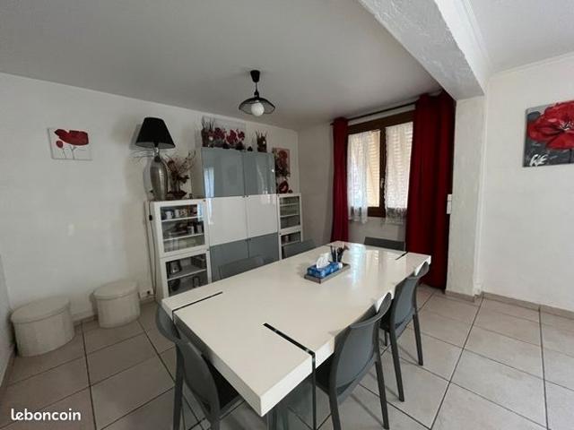 Appartement 4 pièces 81 m²
