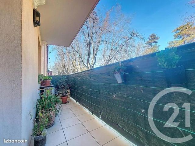 Appartement 4 pièces 81 m²