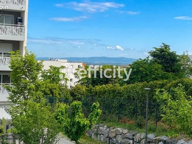 Appartement 4 pièces 81 m²