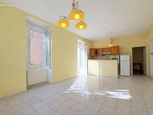 Appartement 4 pièces 81 m²