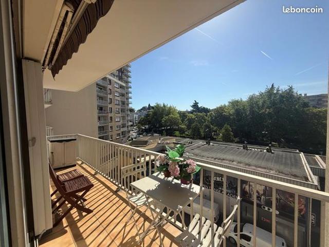 Appartement 4 pièces 81 m²
