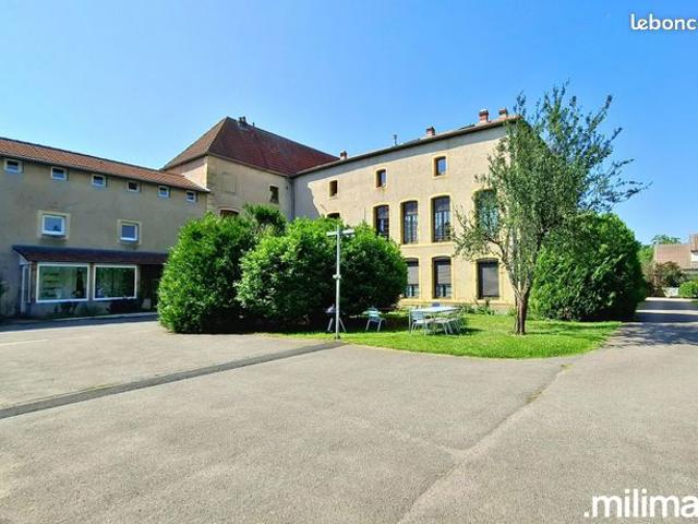 Appartement 4 pièces 81 m²