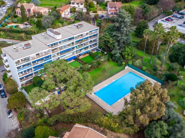 Appartement 4 pièces 81 m²