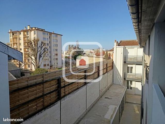 Appartement 4 pièces 81 m²