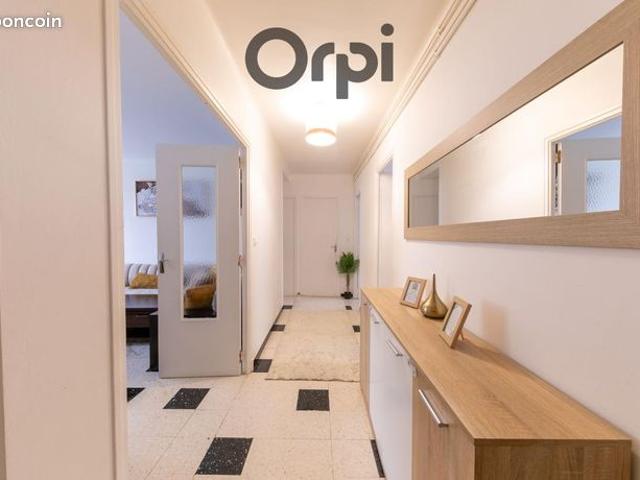 Appartement 4 pièces 81 m²