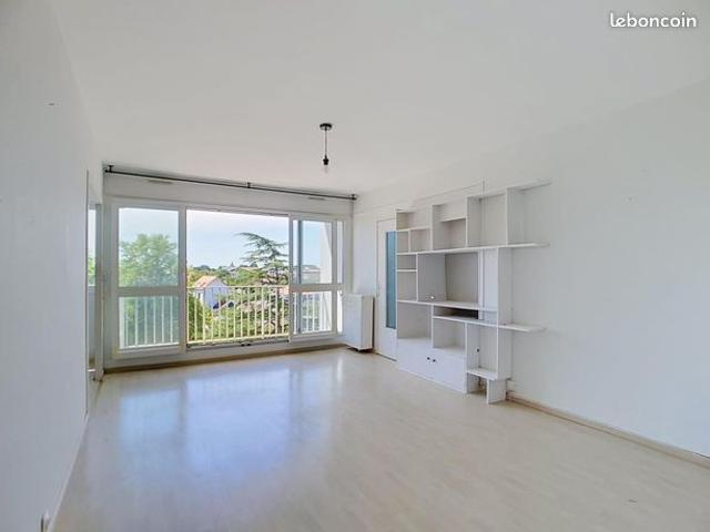 Appartement 4 pièces 81 m²