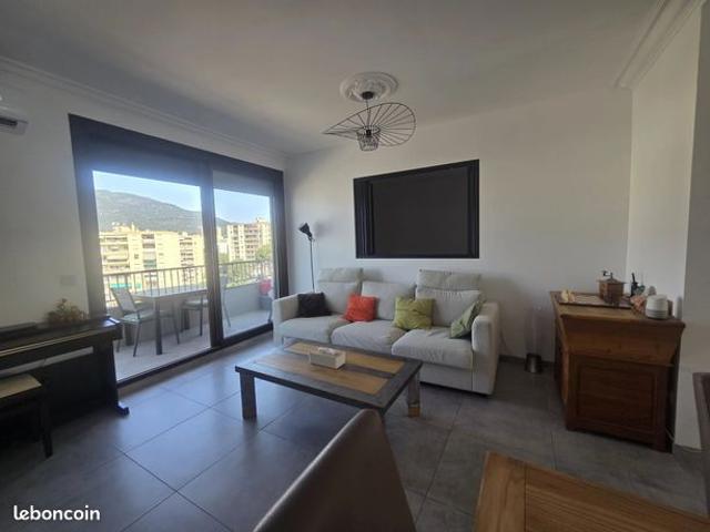 Appartement 4 pièces 81 m²