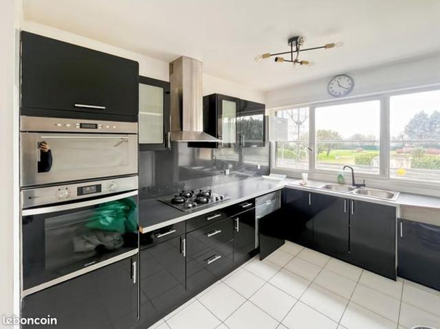 Appartement 4 pièces 81 m²