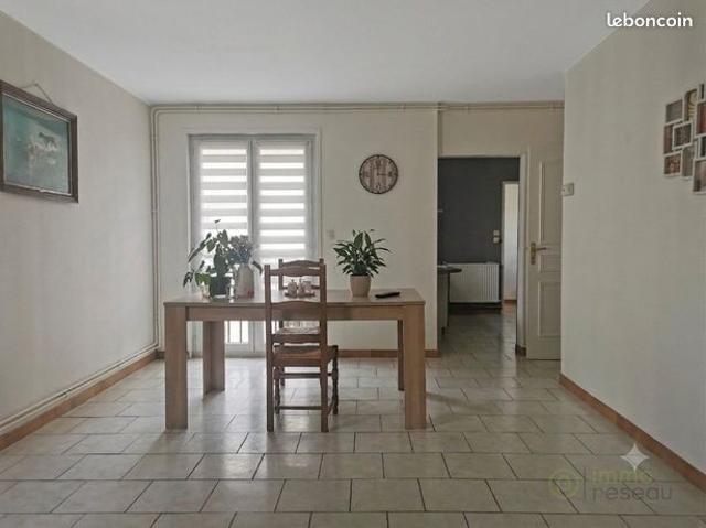 Appartement 4 pièces 81 m²