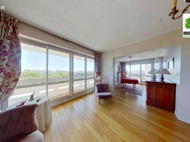 Appartement 4 pièces 81 m²