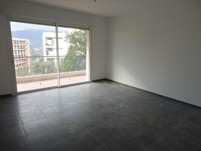 Appartement 4 pièces 81 m²