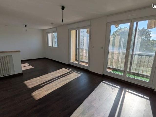 Appartement 4 pièces 81 m²