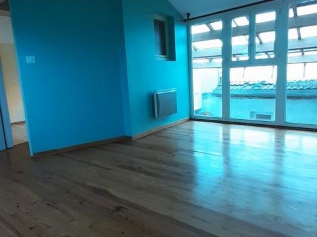Appartement 4 pièces, 82 m² à louer à Tarascon sur Ariège 09400