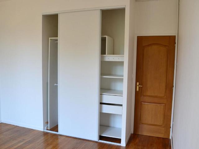 Appartement 4 pièces, 82 m² à louer à Roanne 42300