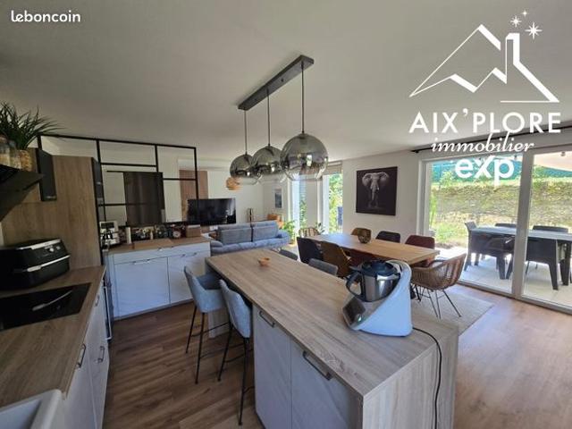 Appartement 4 pièces 82 m²