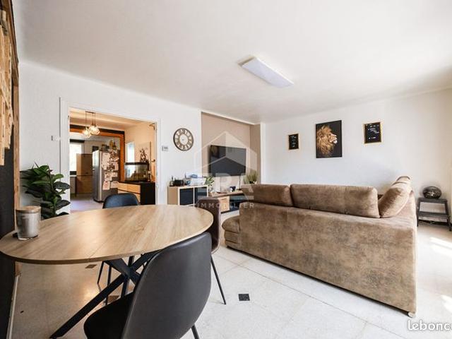 Appartement 4 pièces 82 m²